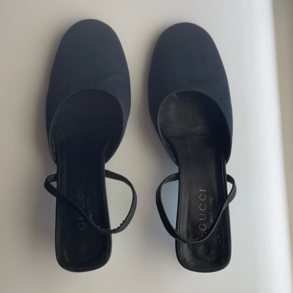 Gucci vintage gently used great condition